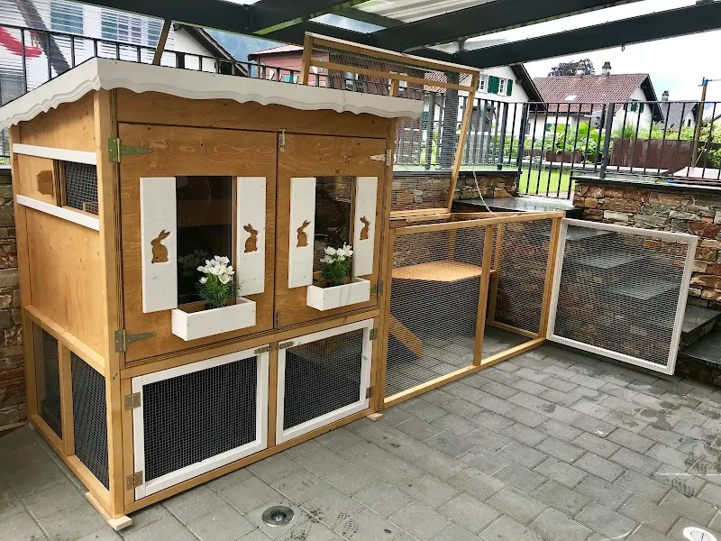 Fuchs Kleintierstallbau — Zoofachhandel, Heimberg, Bern. Foto 2