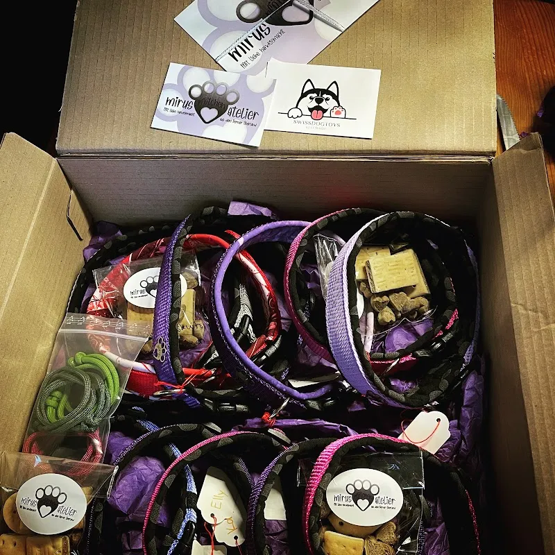 Mirus Pfötchen — Zoofachhandel, Bönigen, Bern. Foto 2