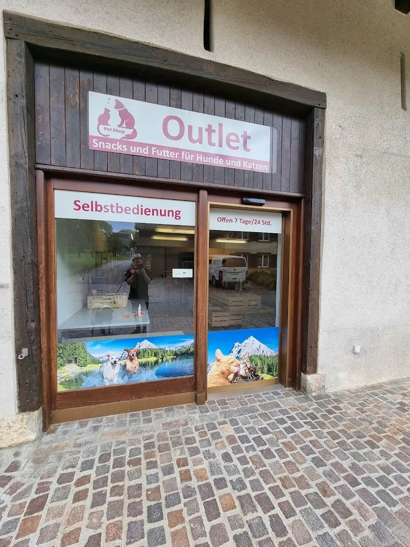 Pet Shop OUTLET - Snacks für Hunde und Katzen (Selbstbedienung 24/7) — Zoofachhandel in Arboldswil, Basel-Landschaft. Bewertung 4.9/5.