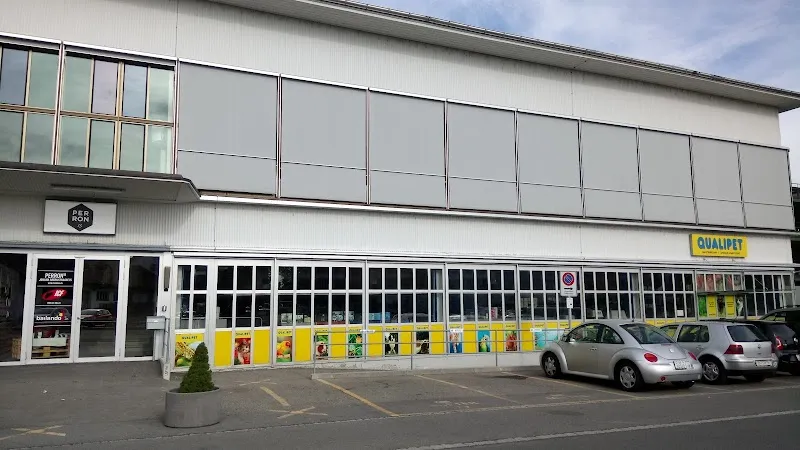 QUALIPET Centre Biel / Bienne — Zoofachhandel, Biel, Bern. Foto 3