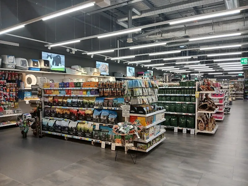 QUALIPET Centre Brügg — Zoofachhandel in Brügg, Bern. Bewertung 4.2/5.