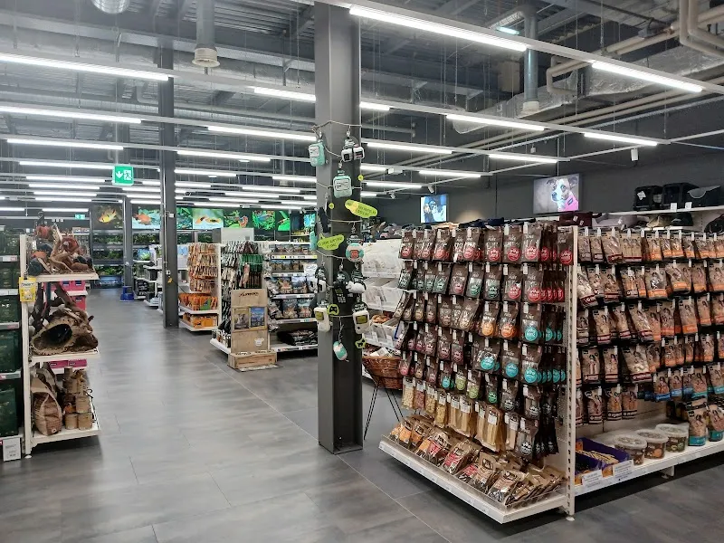 QUALIPET Centre Brügg — Zoofachhandel, Brügg, Bern. Foto 3