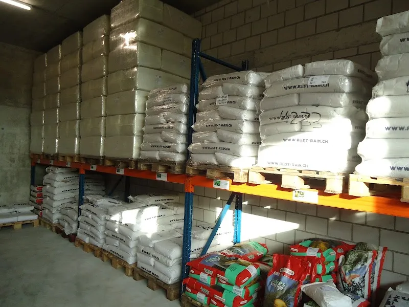 RUST-RAIN — Zoofachhandel in Rain, Luzern. Bewertung 4.8/5.