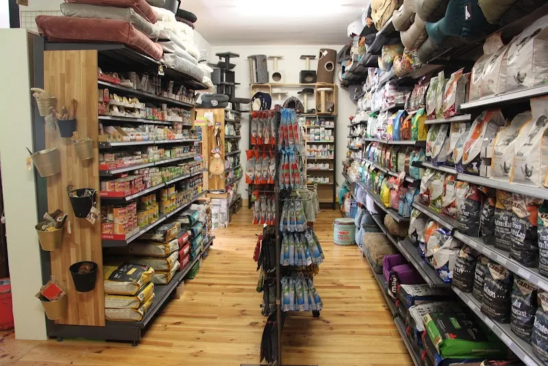 Petshopping — Zoofachhandel, Les Acacias, Genf. Foto 2