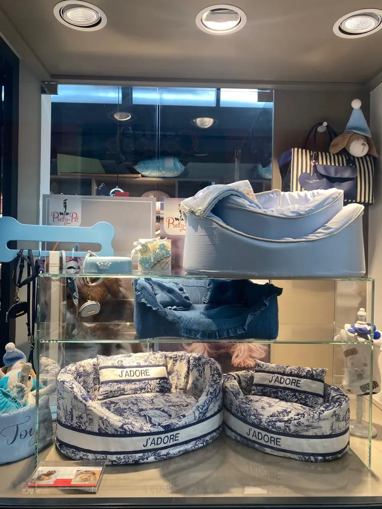 Pretty-Pet — Zoofachhandel, Genève, Genf. Foto 2