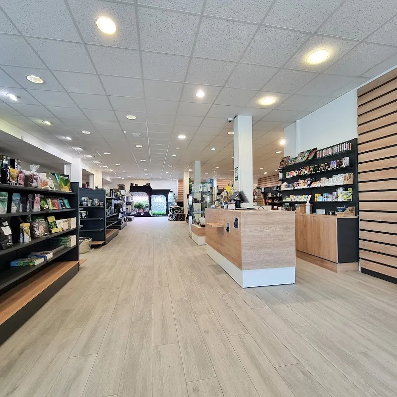 Weedy Shopping — Zoofachhandel, Thônex, Genf. Foto 2