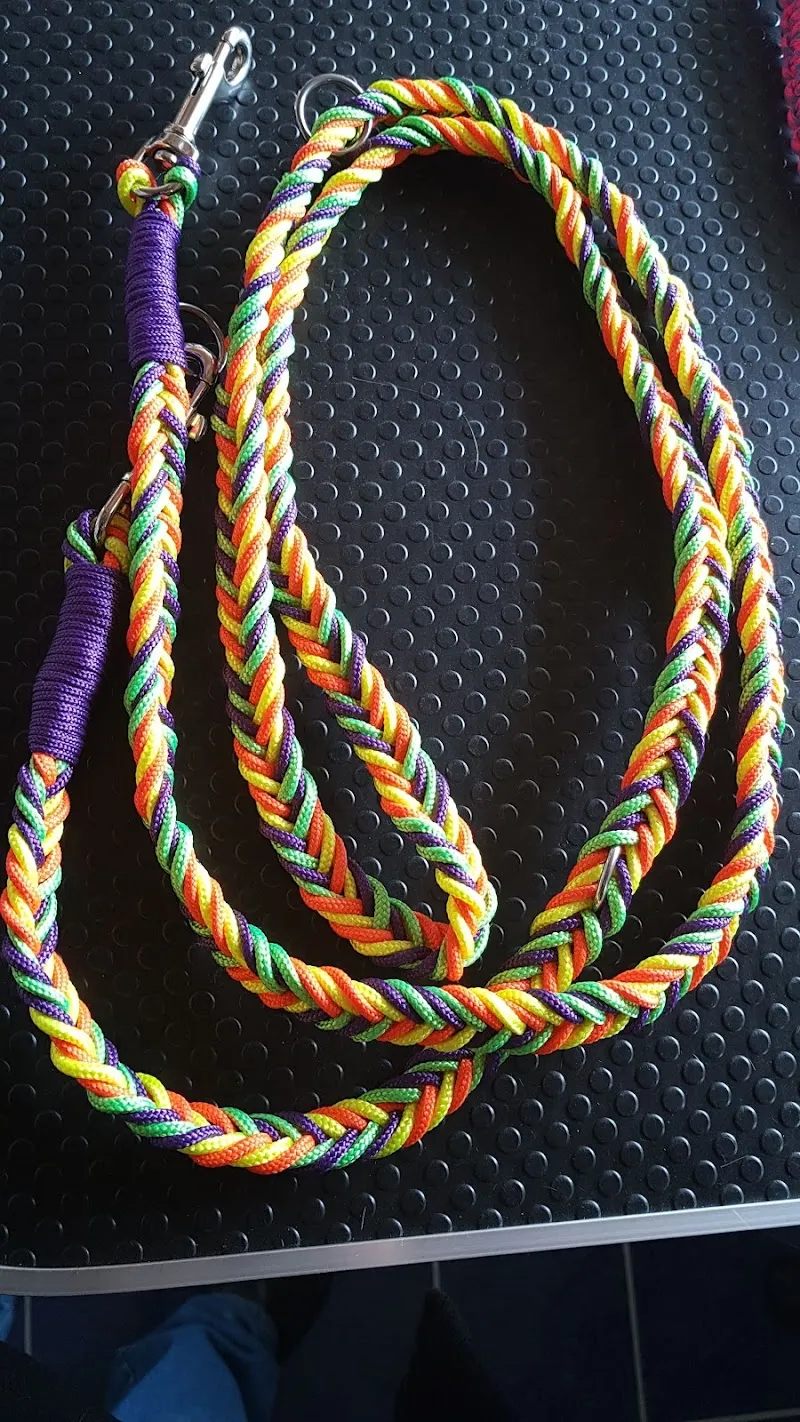 Croq'services — Zoofachhandel, Courgenay, Jura. Foto 2