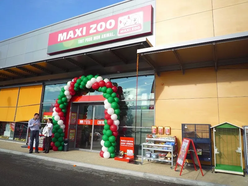 Fressnapf Delémont — Zoofachhandel in Delémont, Jura. Bewertung 4.4/5.