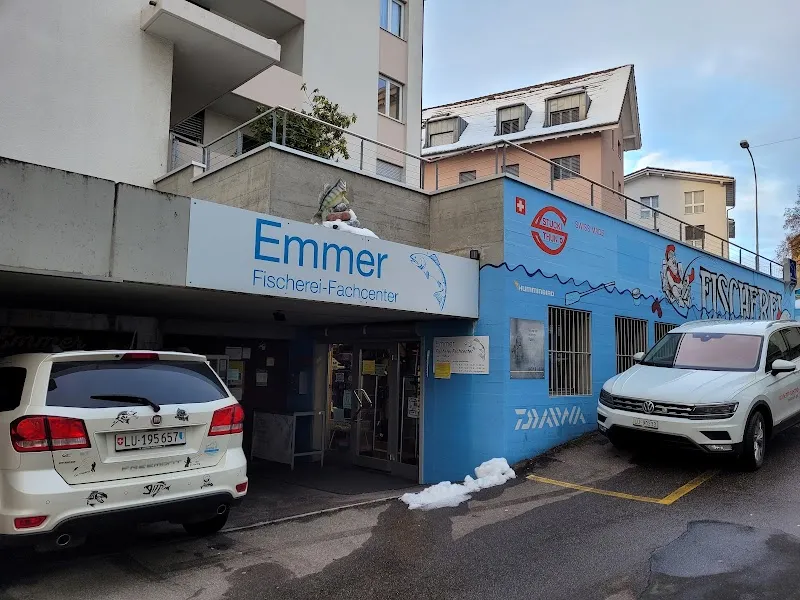 Emmer Fischerei-Fachcenter — Animalerie, Emmen, Lucerne. Foto 3