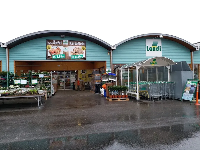 Landi Rothenburg — Zoofachhandel in Rothenburg, Luzern. Bewertung 4.4/5.