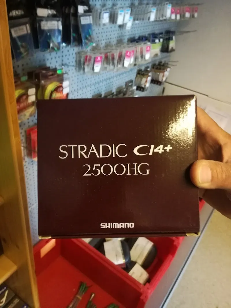 Flipp's Fischerladen — Zoofachhandel, Lachen, Schwyz. Foto 3