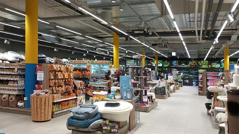 QUALIPET Center Chur — Zoofachhandel, Chur, Graubünden. Foto 3