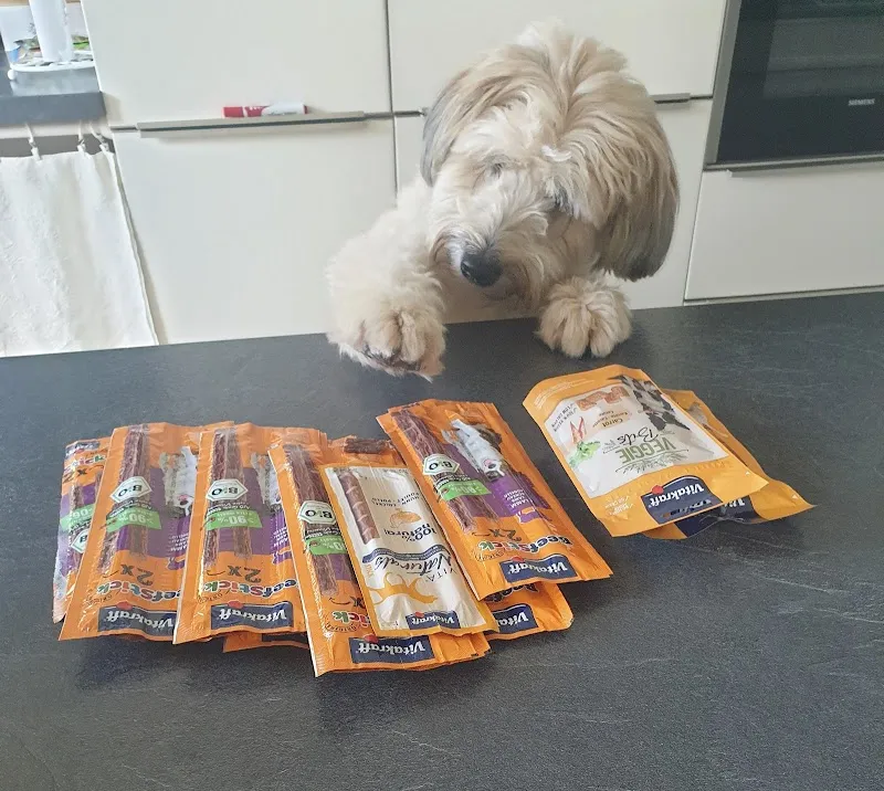 Vitakraft AG — Zoofachhandel in Buchs, Zürich. Bewertung 4.0/5.