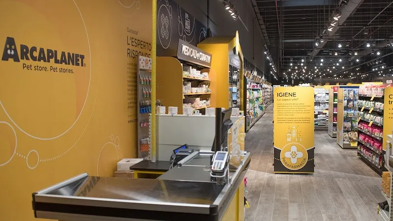 Arcaplanet — Zoofachhandel, Grancia, Tessin. Foto 2