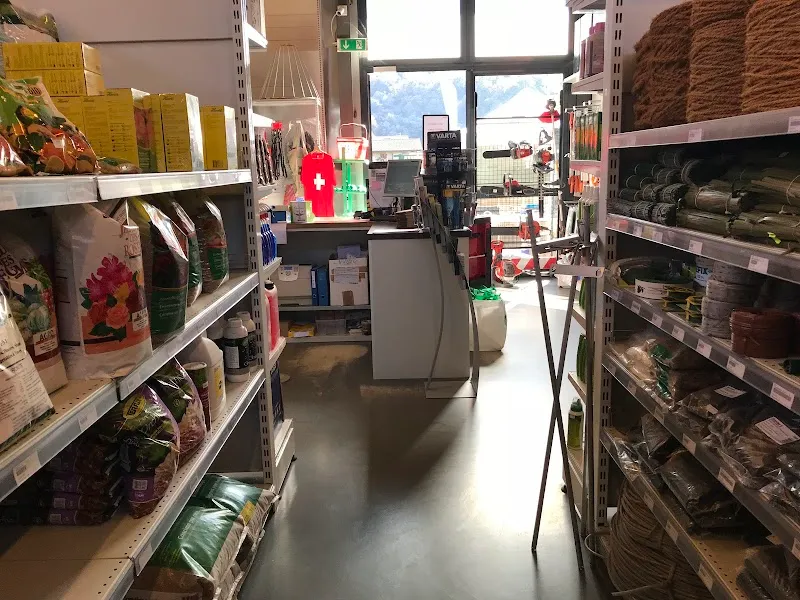 Fela Ticino SA — Zoofachhandel, Cadenazzo, Tessin. Foto 2