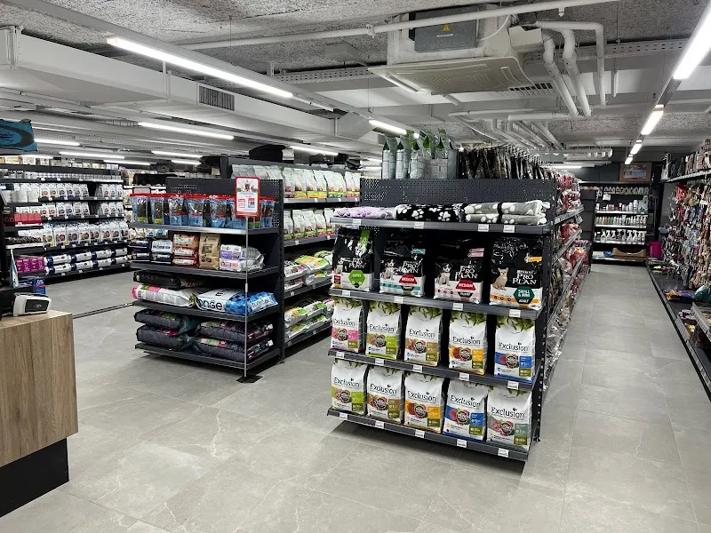 Petfriends — Zoofachhandel, Canobbio, Tessin. Foto 3