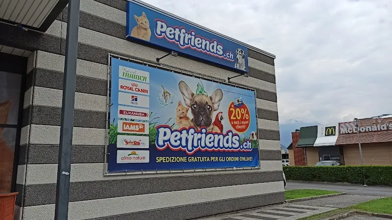 Petfriends — Zoofachhandel in Sant'Antonino, Tessin. Bewertung 4.6/5.