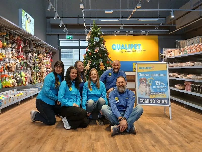 QUALIPET Losone — Zoofachhandel in Losone, Tessin. Bewertung 4.1/5.