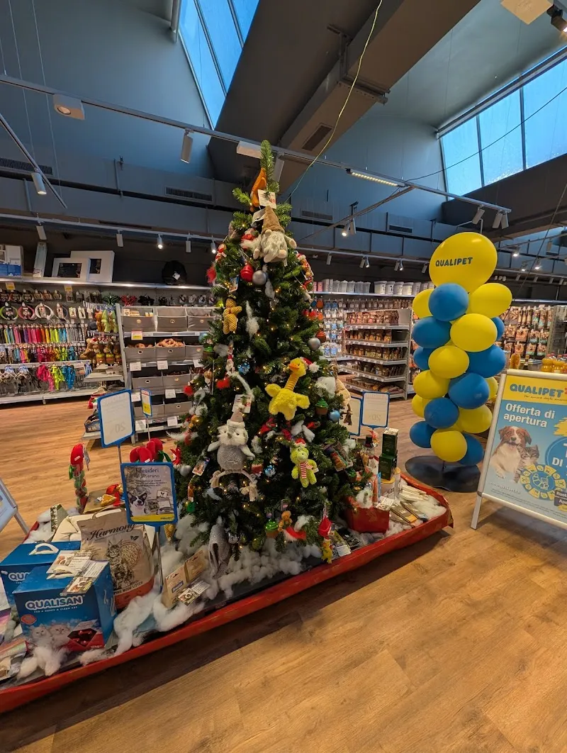 QUALIPET Losone — Animalerie, Losone, Tessin. Foto 3