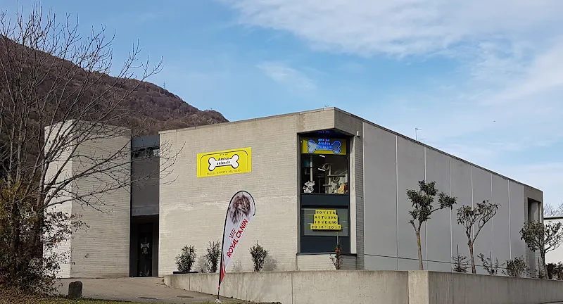 banzai.ch — Zoofachhandel in Rivera, Tessin. Bewertung 4.6/5.