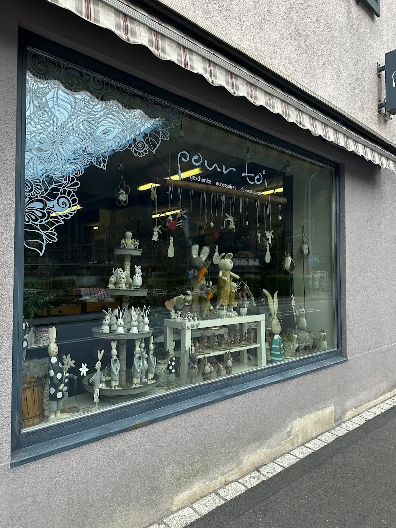 pourtoi gmbh — Zoofachhandel in Erstfeld, Uri. Bewertung 4.5/5.