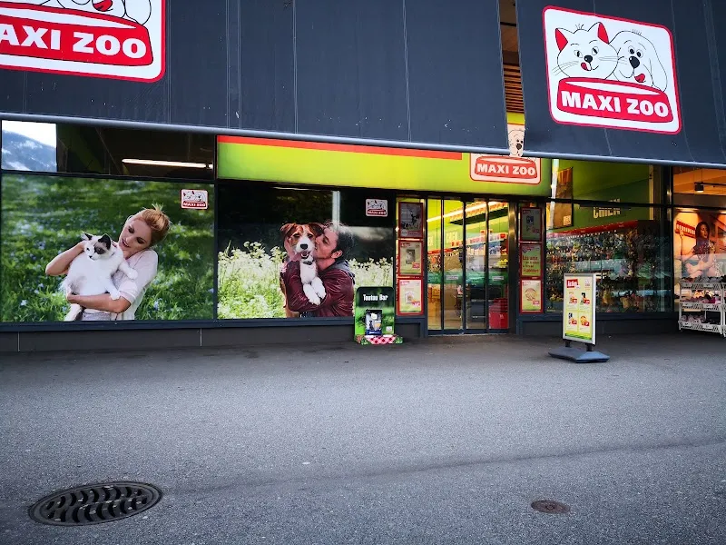 Fressnapf Collombey — Zoofachhandel in Collombey-Muraz, Wallis. Bewertung 4.5/5.