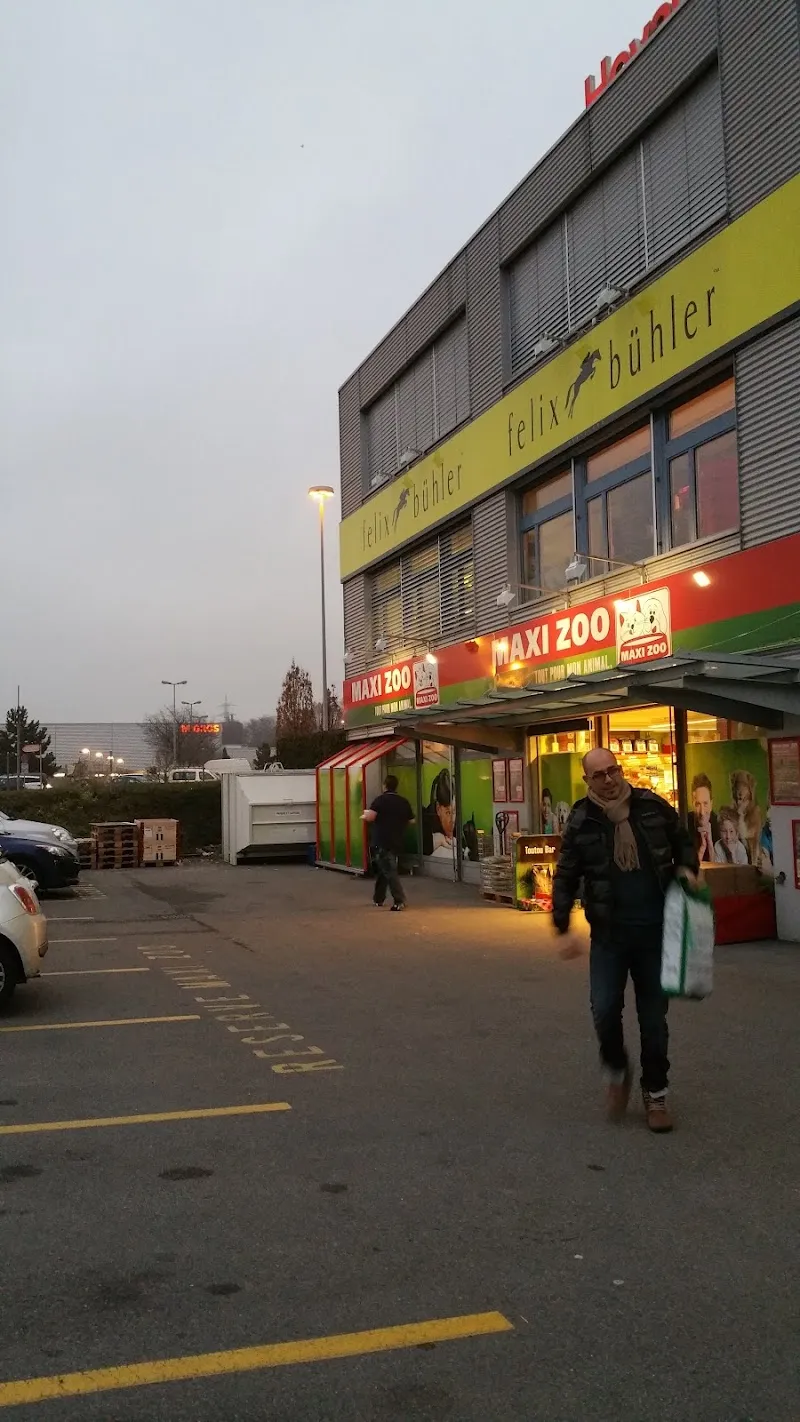 Fressnapf Crissier — Zoofachhandel, Crissier, Waadt. Foto 3