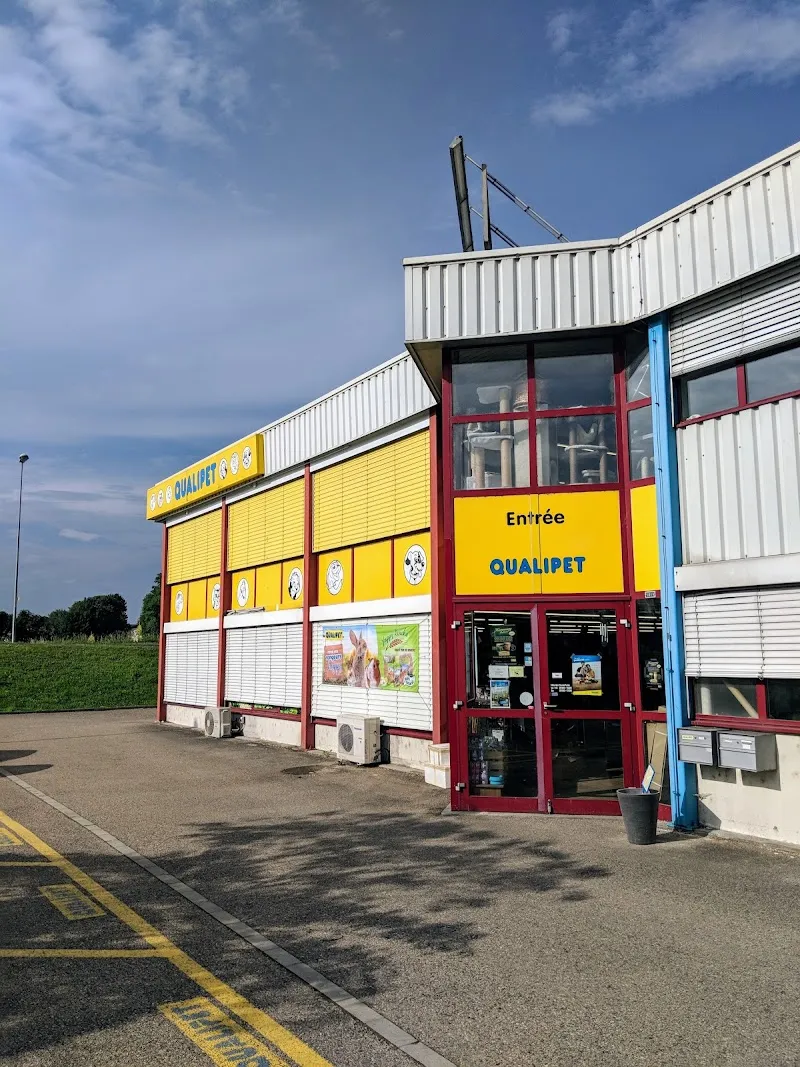 QUALIPET Centre Yverdon — Zoofachhandel in Yverdon-les-Bains, Waadt. Bewertung 4.3/5.