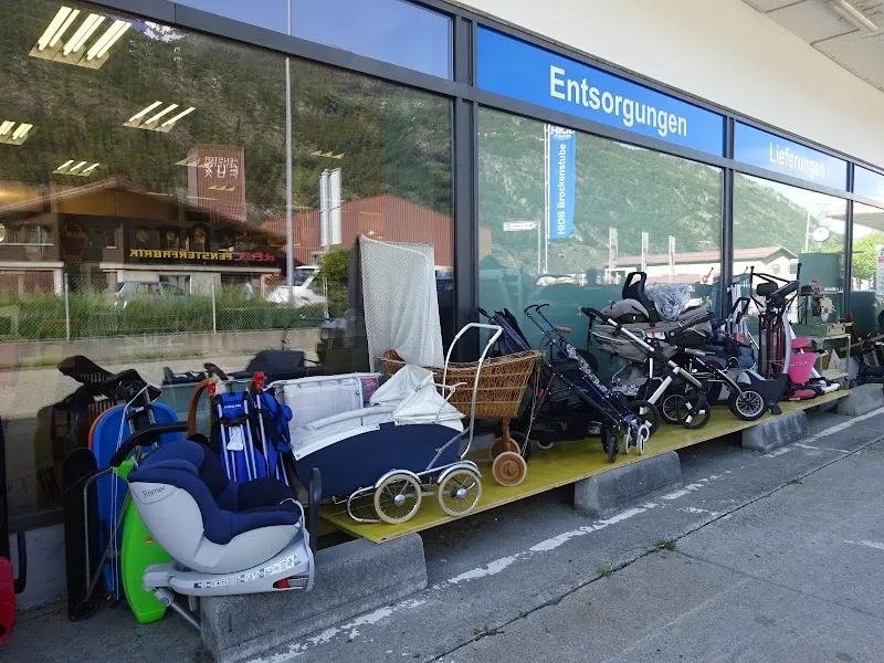 HIOB Grossbrockenstube Secondhand — Zoofachhandel in Brig-Glis, Wallis. Bewertung 4.2/5.