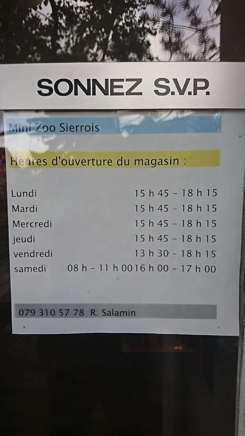 Mini Zoo — Zoofachhandel, Sierre, Wallis. Foto 3