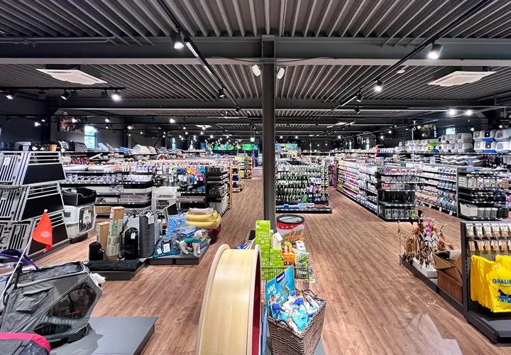 QUALIPET Center Eyholz bei Visp — Animalerie, Eyholz, Valais. Foto 3