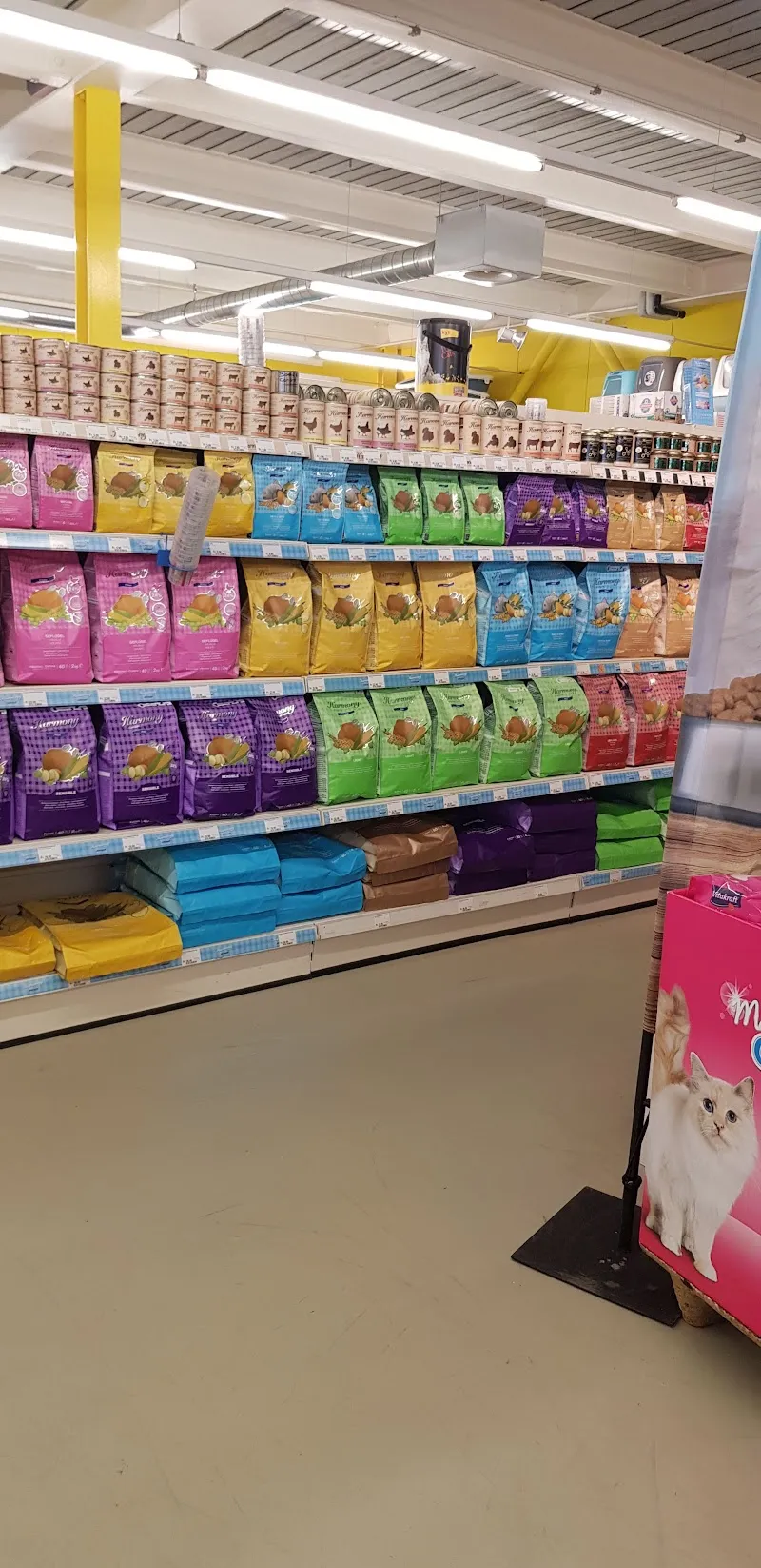 QUALIPET Centre Conthey — Zoofachhandel in Conthey, Wallis. Bewertung 4.2/5.