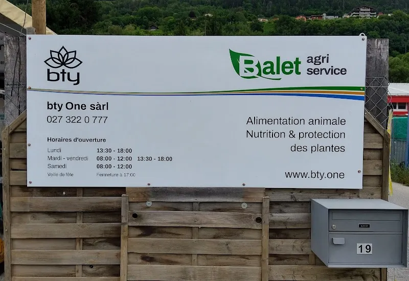 bty One sàrl / Balet agriservice — Animalerie, Sion, Valais. Foto 2