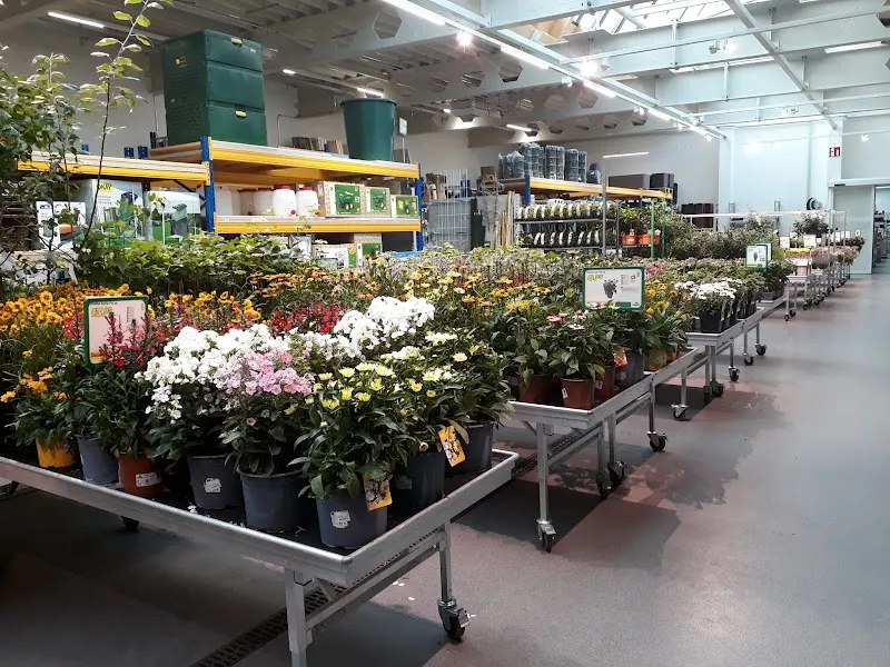 Landi — Zoofachhandel, Baar, Zug. Foto 2