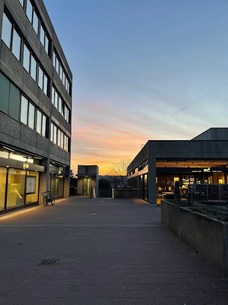 Alpha-Pet GmbH — Animalerie, Zürich, Zurich. Foto 3