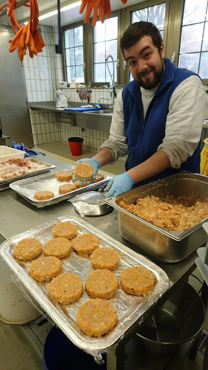 Berufsfischerei Hulliger — Zoofachhandel in Stäfa, Zürich. Bewertung 4.9/5.