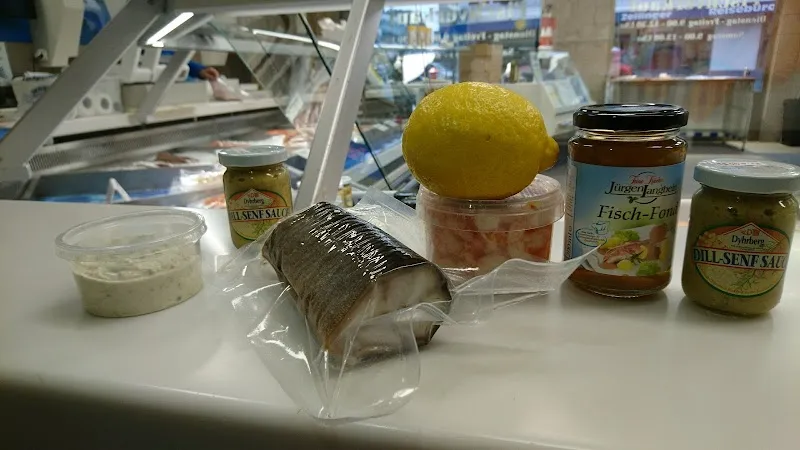 Berufsfischerei Hulliger — Zoofachhandel, Stäfa, Zürich. Foto 3