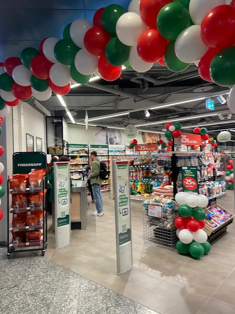 Fressnapf Zürich-Wiedikon — Zoofachhandel in Zürich, Zürich. Bewertung 4.6/5.