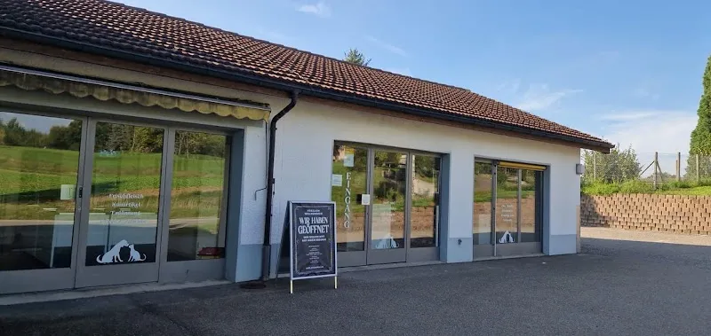 GOLDENWAY — Zoofachhandel, Uster, Zürich. Foto 3