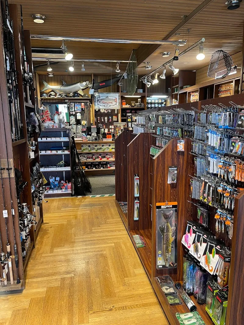 HRH Fishing Hebeisen — Zoofachhandel, Wetzikon, Zürich. Foto 3