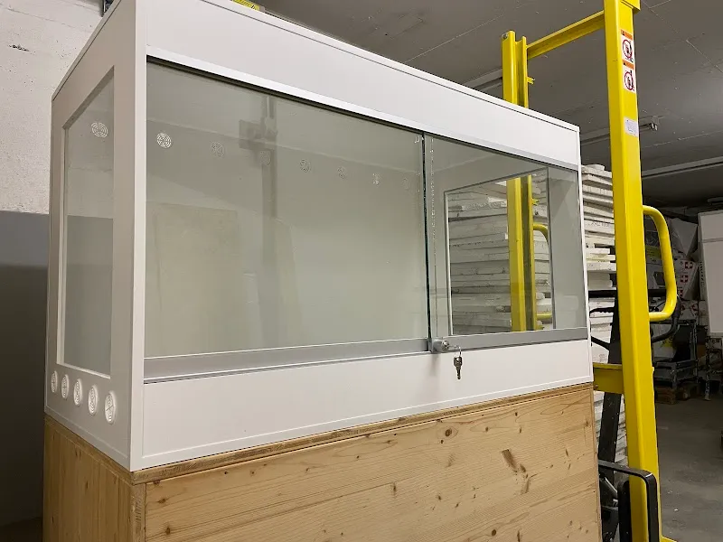 Holz-Terrarium.ch — Zoofachhandel in Binz, Zürich. Bewertung 5.0/5.