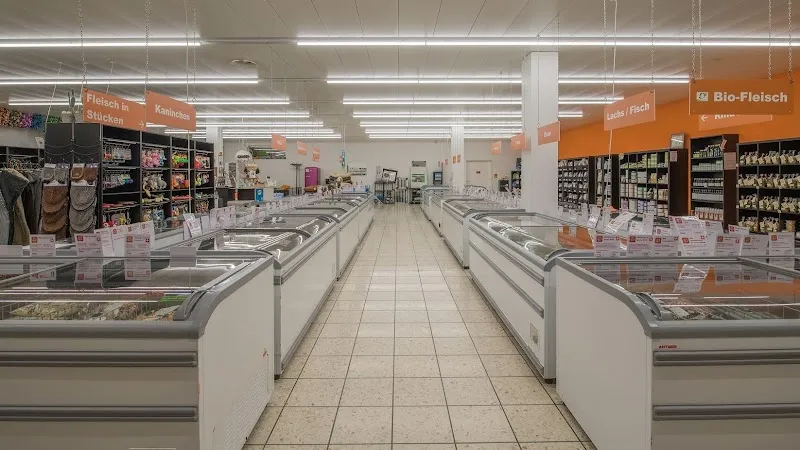 Hunde Oase GmbH — Zoofachhandel in Pfungen, Zürich. Bewertung 4.7/5.