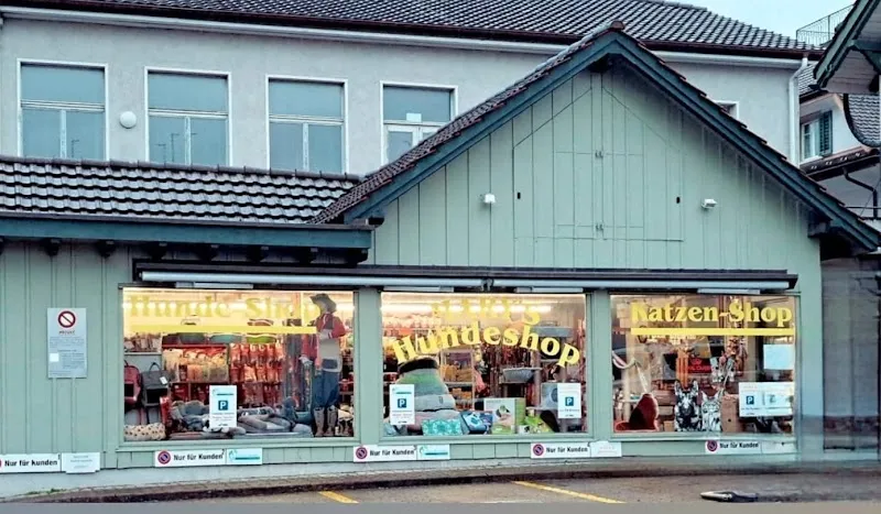 Mary´s Katzen- und Hundeshop — Zoofachhandel in Pfäffikon, Zürich. Bewertung 4.9/5.