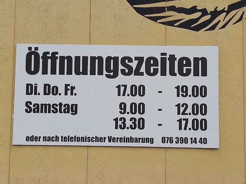 Rudolf Wernli — Zoofachhandel in Bäch SZ, Schwyz. Bewertung 5.0/5.