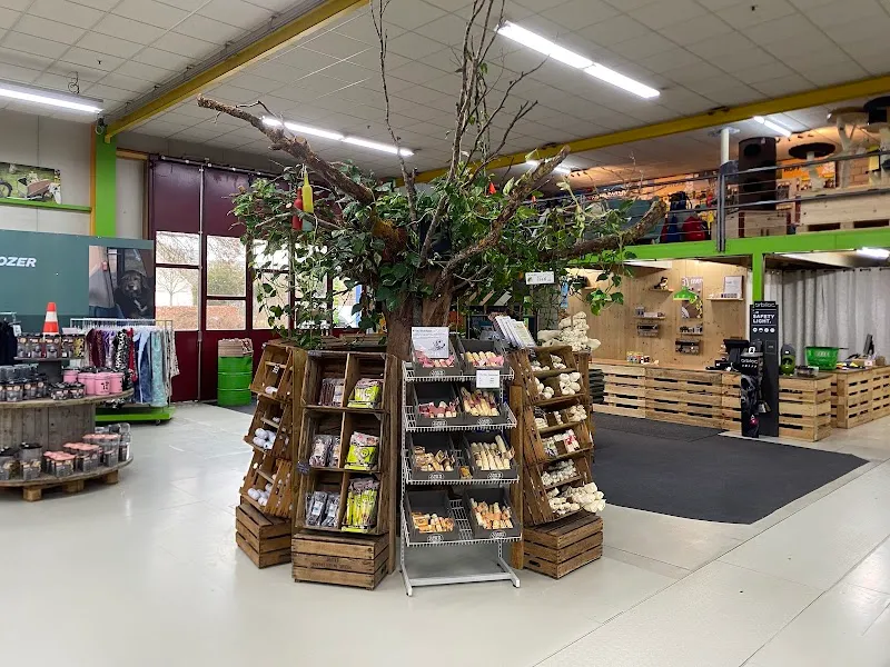 animaux Heimtierbedarf GmbH — Animalerie, Aadorf, Thurgovie. Foto 3