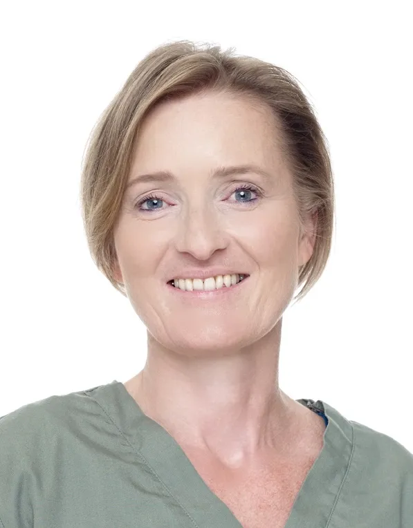 Dr. med. vet. M. Richter, Dipl ECVO, Fachtierarzt Augenheilkunde — Tierarzt, Oberentfelden, Aargau. Foto 3