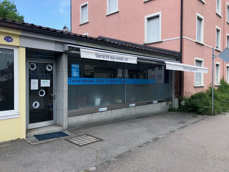 Tierarztpraxis St.Gallen West (Petsana GmbH) — Tierarzt in St. Gallen, St. Gallen. Bewertung 4.6/5.