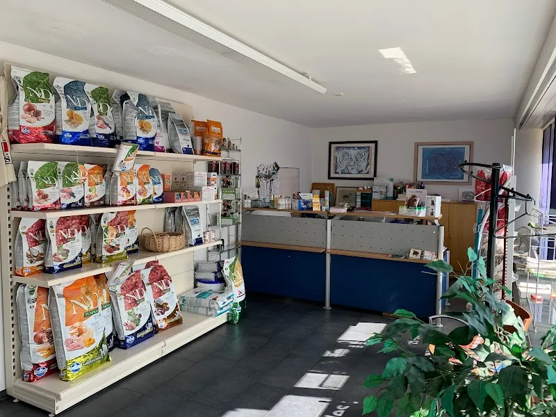 Tierarztpraxis St.Gallen West (Petsana GmbH) — Vétérinaire, St. Gallen, Saint-Gall. Foto 2