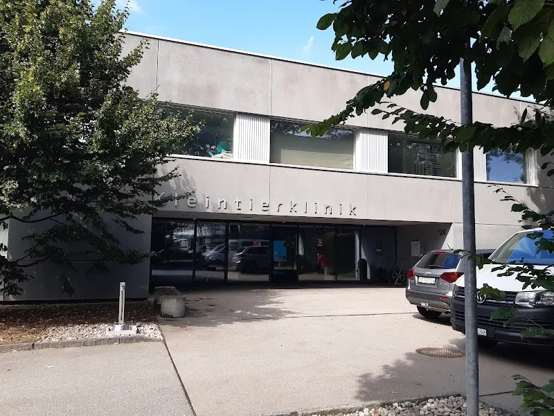Kleintierklinik — Vétérinaire, Bern, Berne. Foto 2