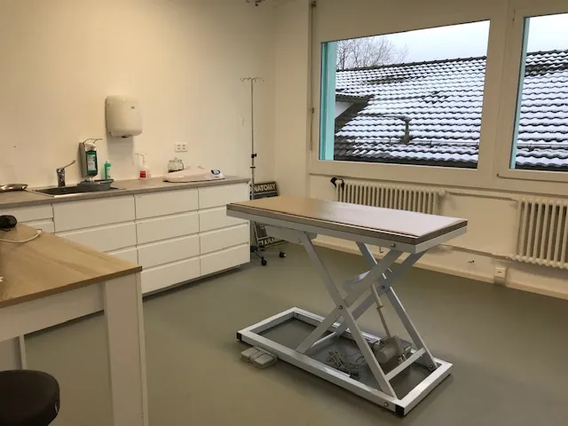 Kleintierpraxis Aare Nord AG — Vétérinaire, Zollikofen, Berne. Foto 3